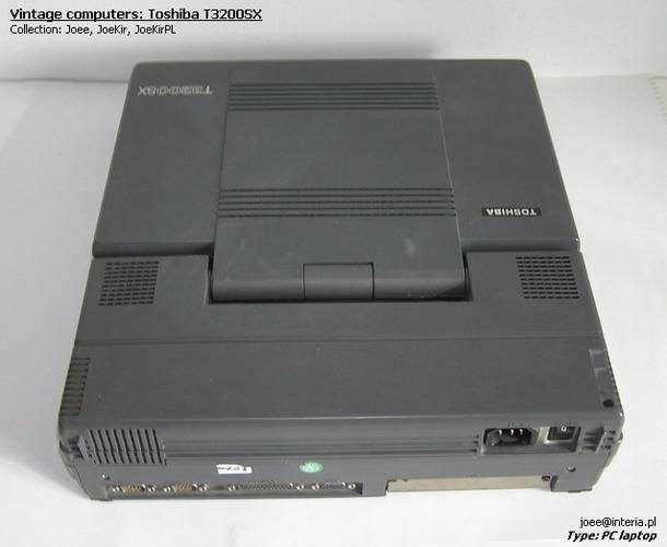 Toshiba T3200SX - 07.jpg